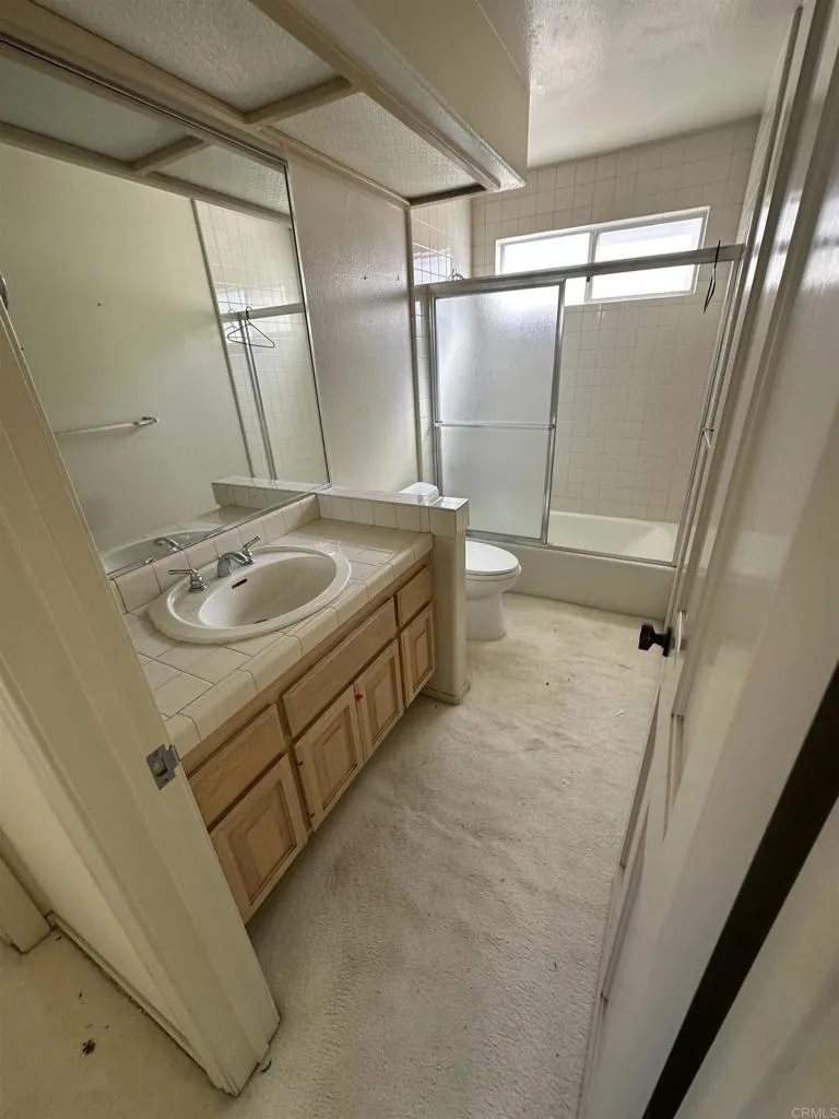 https://cdn.realtyfeed.com/cdn/127/306790353/5e0bb30ddc65f5a3f6f22e2659e36d62.webp