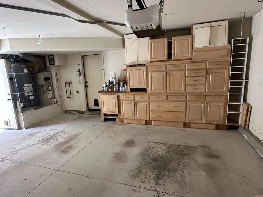 https://cdn.realtyfeed.com/cdn/127/306790353/f60024c64762e9d30a5666311fd3669a.webp