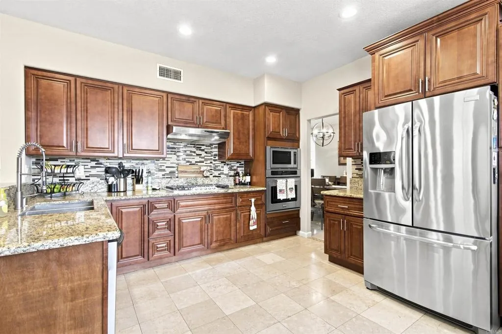 2336 Spanish Bay Rd, Chula Vista, CA 91915 - Photo 5 of 17, Chula Vista, CA