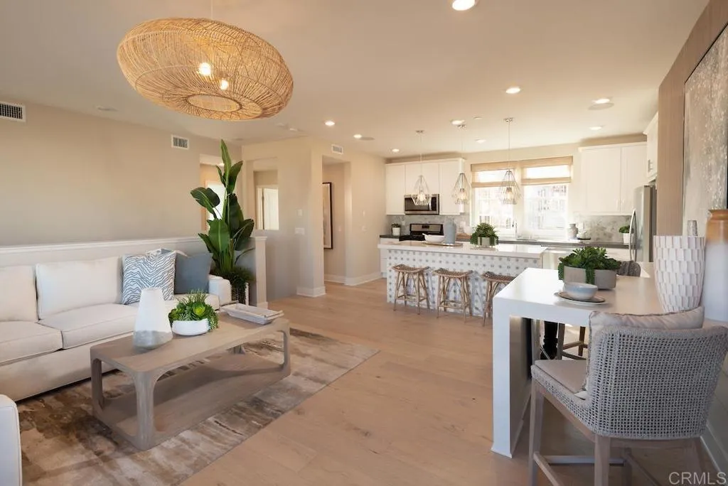 https://cdn.realtyfeed.com/cdn/127/306790416/185ec98e6d9f2fb7acabbb024079216b.webp
