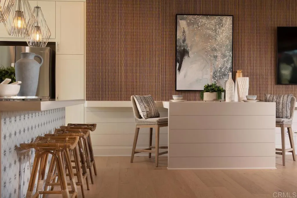 https://cdn.realtyfeed.com/cdn/127/306790416/3403d1ea92b18eea49945069d828dd82.webp