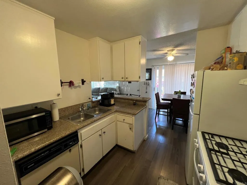 https://cdn.realtyfeed.com/cdn/127/306790418/13f93030a0a822905102fae17f94f958.webp