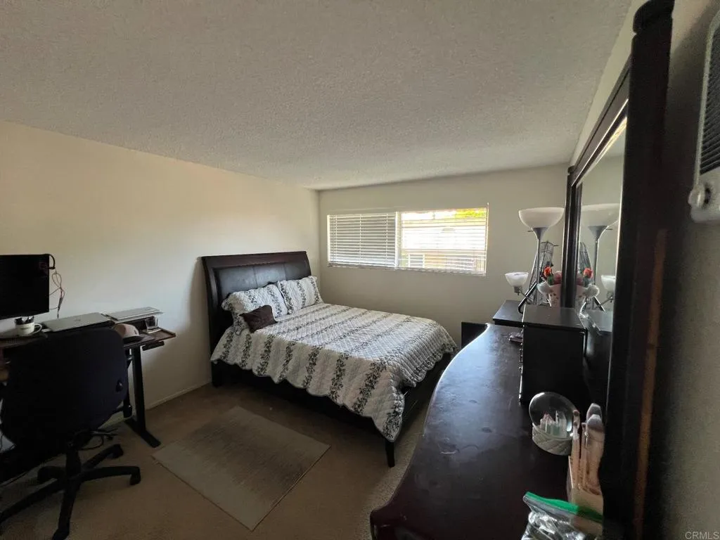https://cdn.realtyfeed.com/cdn/127/306790418/d9ee76f7c37c80cb2b94373ba1f694af.webp