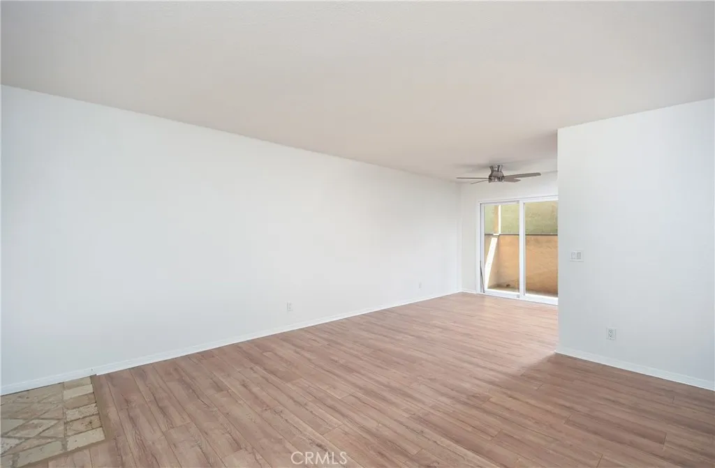 530 Calle Montecito, Oceanside, CA 92057 - Photo 4 of 20, Oceanside, CA