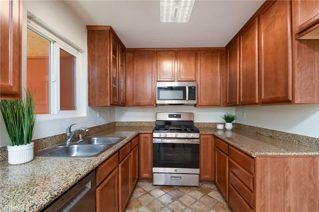 Photo #6: SW26175763 Listing: Photo #6
