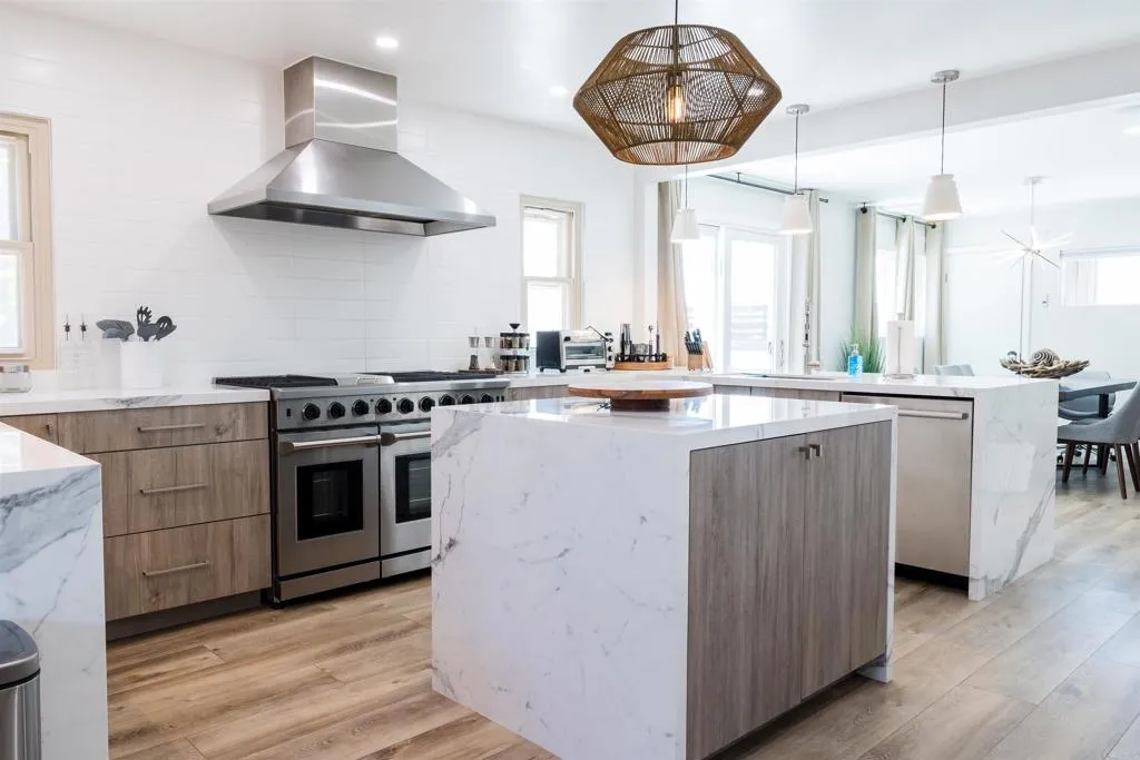 https://cdn.realtyfeed.com/cdn/127/306790422/1855b00d0c9d119ecd81beaa2a26d7fd.webp