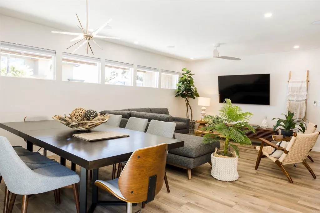 https://cdn.realtyfeed.com/cdn/127/306790422/2ed8099c58ba072fcf74bb4b3debc847.webp