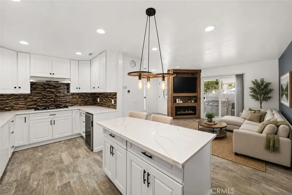 25842 Via Lomas