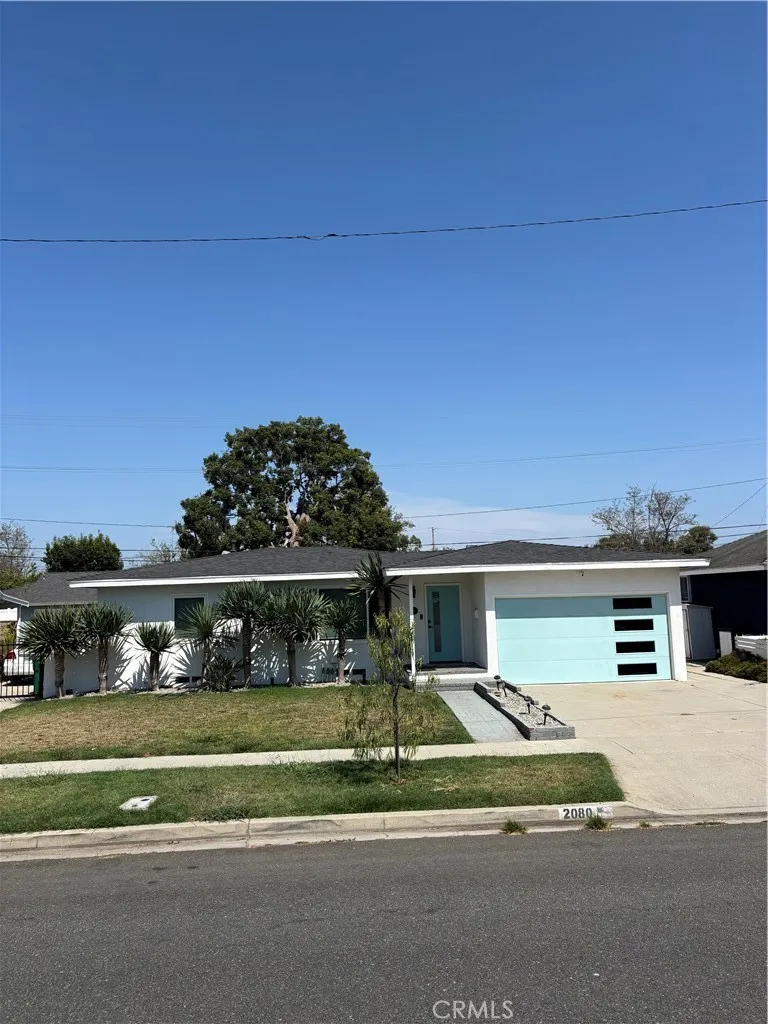 Long Beach, CA 90815