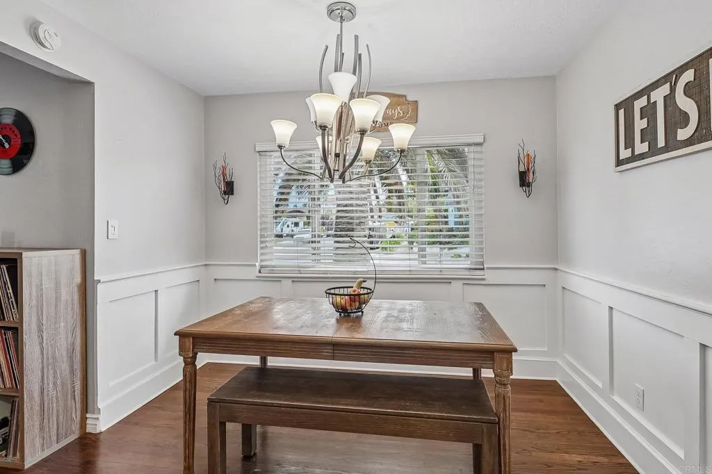 https://cdn.realtyfeed.com/cdn/127/306790462/1f0bfdaa7485807e8eff65f84fd8d2cc.webp