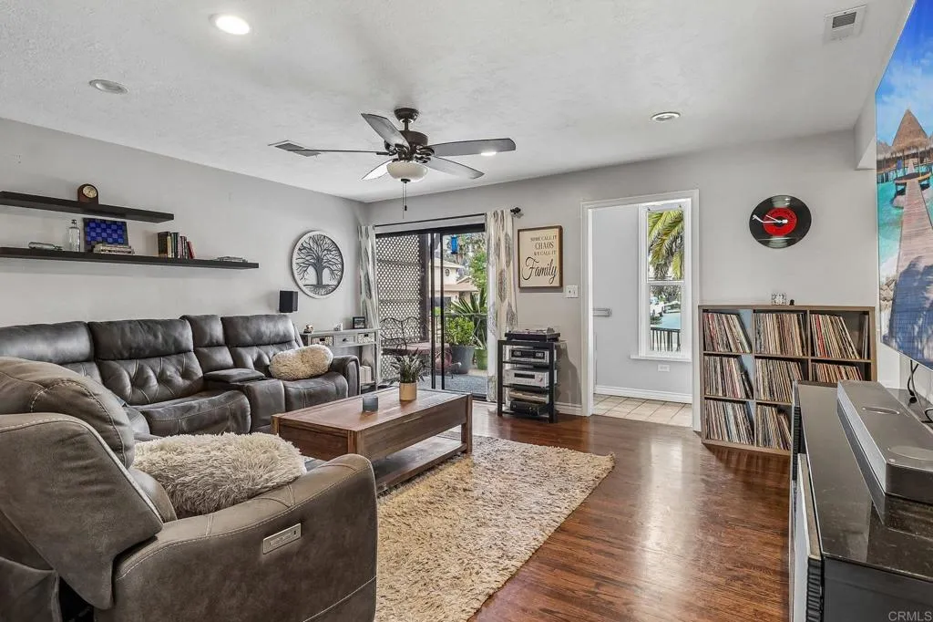 https://cdn.realtyfeed.com/cdn/127/306790462/aeaec0624c1370579256ea5284e75dbd.webp
