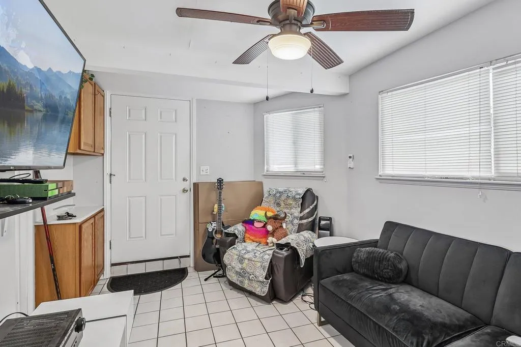 https://cdn.realtyfeed.com/cdn/127/306790462/bfc5d23afed5f7e00d244dc11a69baac.webp