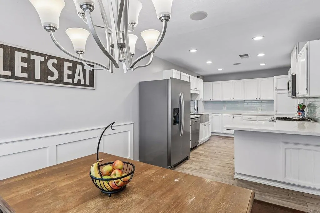 https://cdn.realtyfeed.com/cdn/127/306790462/fdf1aaf6ca96c5f48d0e47c1e2301552.webp