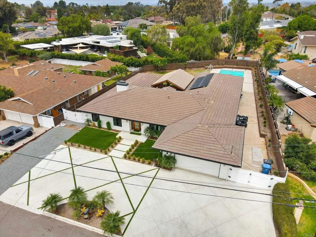 https://cdn.realtyfeed.com/cdn/127/306790466/f752296762f5eca93788e6470115cca4.webp