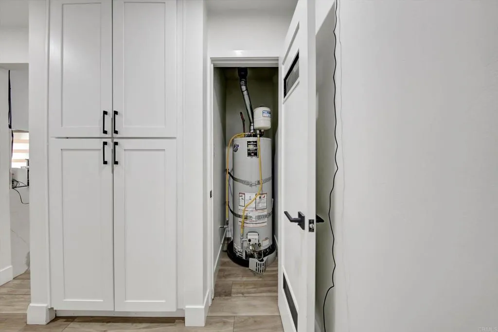 https://cdn.realtyfeed.com/cdn/127/306790466/f8d3535414be42d0426bb08fc6c92ba7.webp
