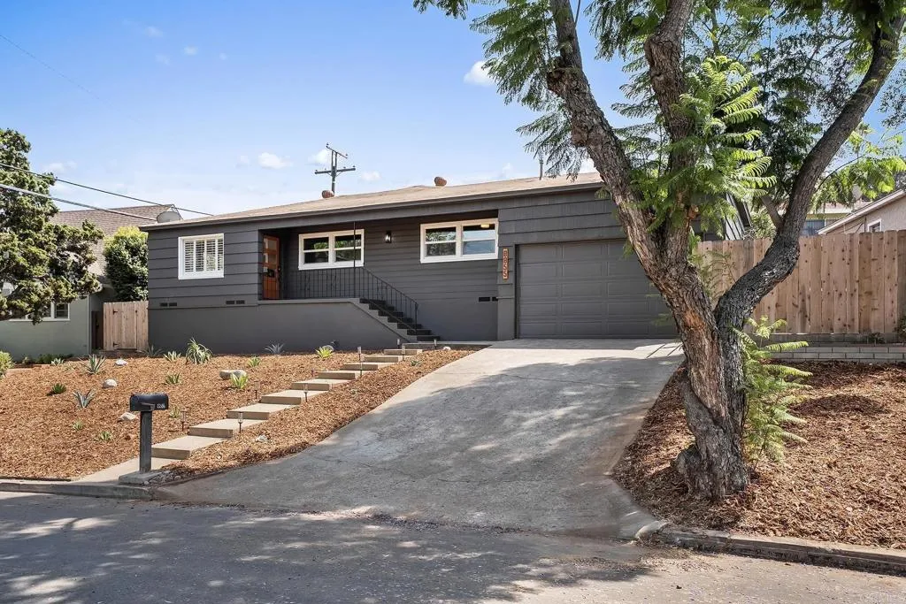 8855 Country Club Place, Spring Valley, CA 91977 - Main photo, Spring Valley, CA