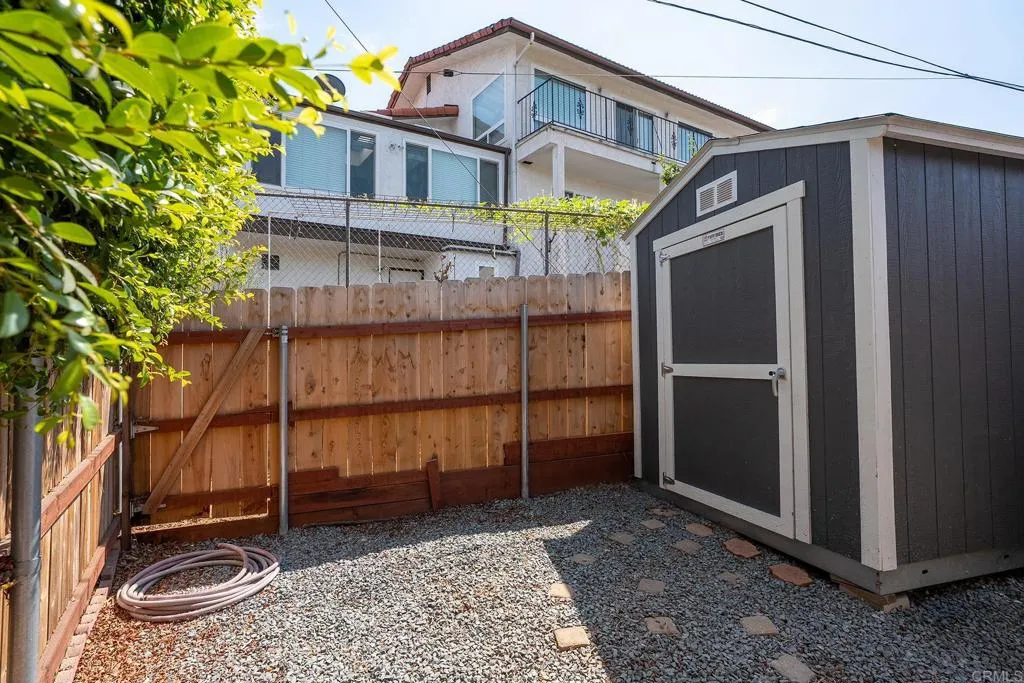 https://cdn.realtyfeed.com/cdn/127/306790467/85de43929526c816cc088e4979a67edd.webp
