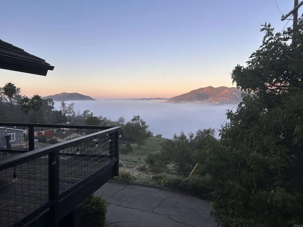 https://cdn.realtyfeed.com/cdn/127/306790474/60a99b6f7b0796abd0f7df82426c6a5c.webp