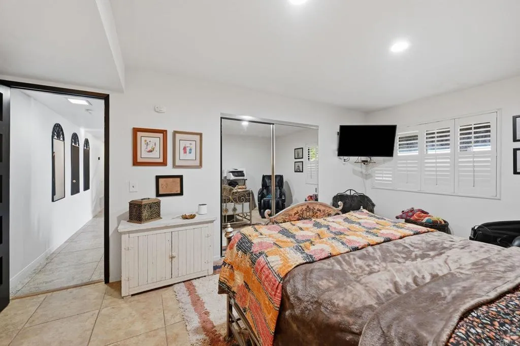 https://cdn.realtyfeed.com/cdn/127/306790474/80950260e96606ffca4dc61df91ac045.webp
