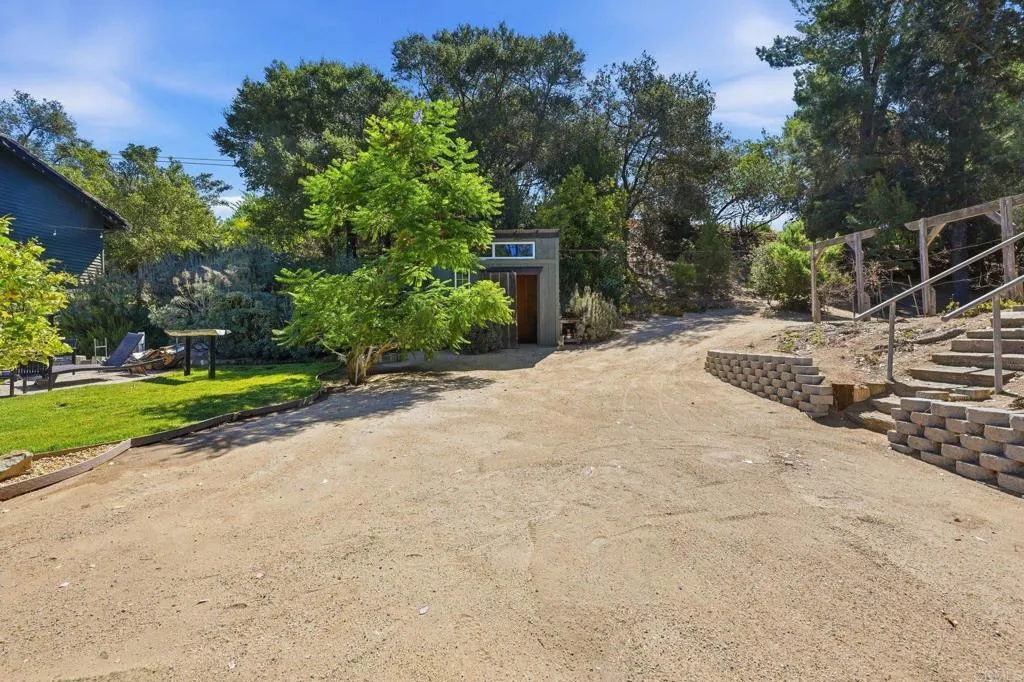 https://cdn.realtyfeed.com/cdn/127/306790474/96256059290b24a317fd0454447afbdc.webp