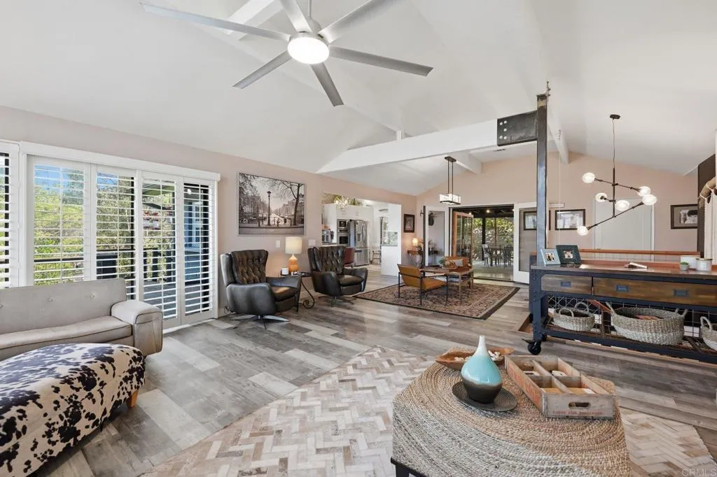 https://cdn.realtyfeed.com/cdn/127/306790474/f0d5641b32e6b6dbd616aee2f4230476.webp