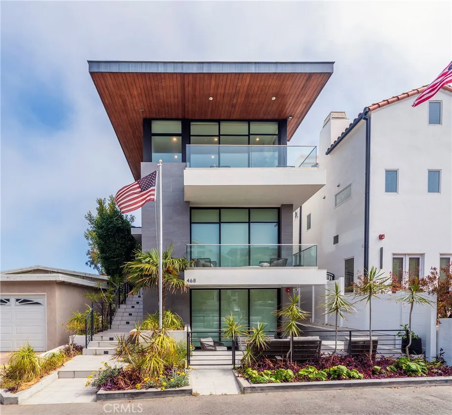Manhattan Beach, CA 90266