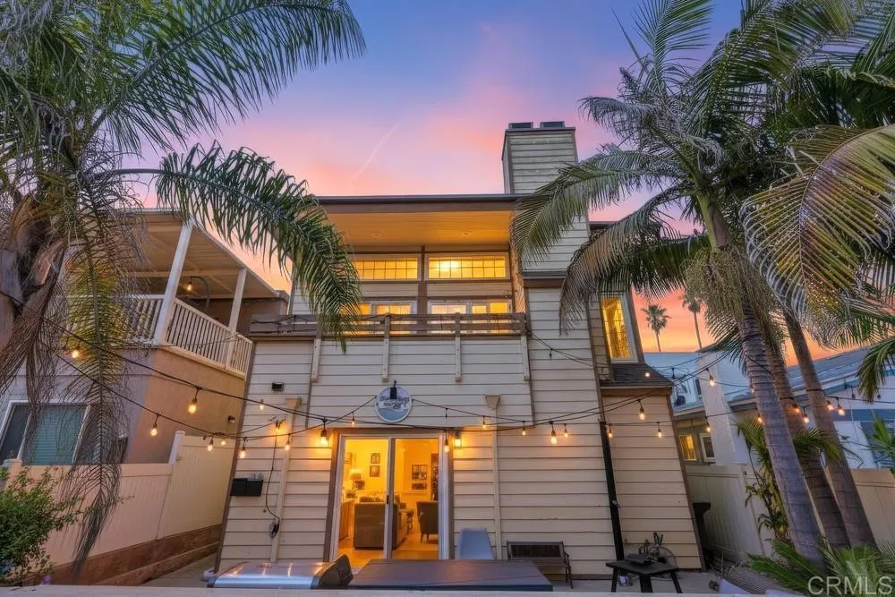 728 Jamaica Court, San Diego, CA 92109 - Main photo, San Diego, CA
