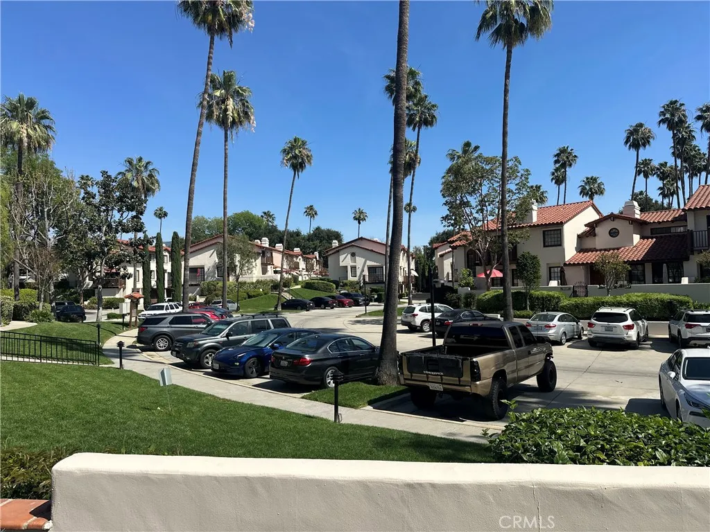 Glendora, CA 91741