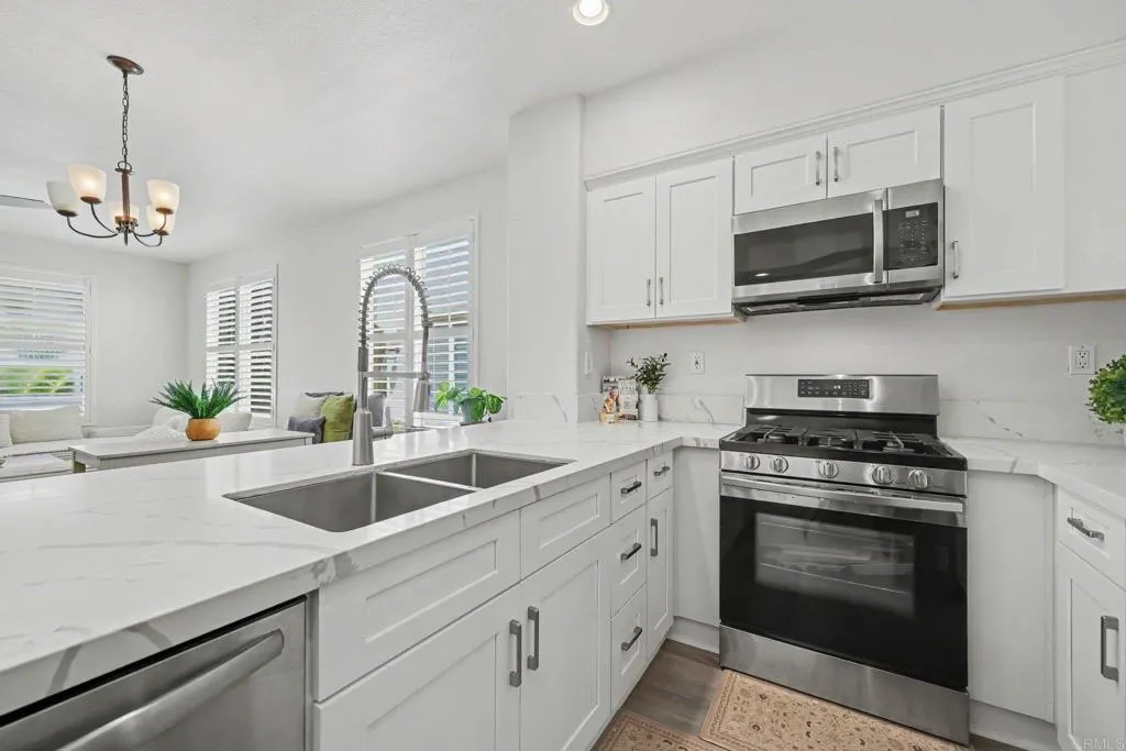Photo #12: PTP2606121 Listing: Photo #12