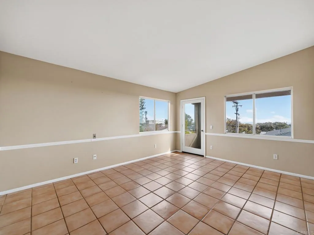 https://cdn.realtyfeed.com/cdn/127/306790635/268476586258e4a692f83e6db8a926a6.webp
