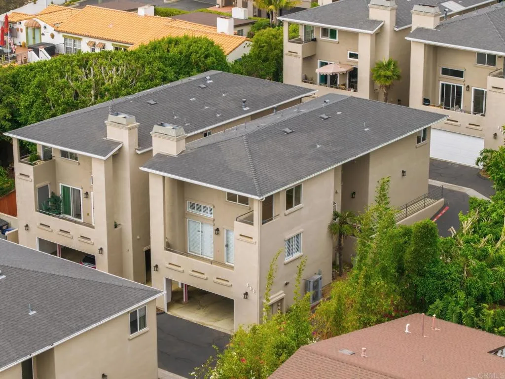 https://cdn.realtyfeed.com/cdn/127/306790635/29ecfb49882c88c27d698b4c3b7ccbdc.webp