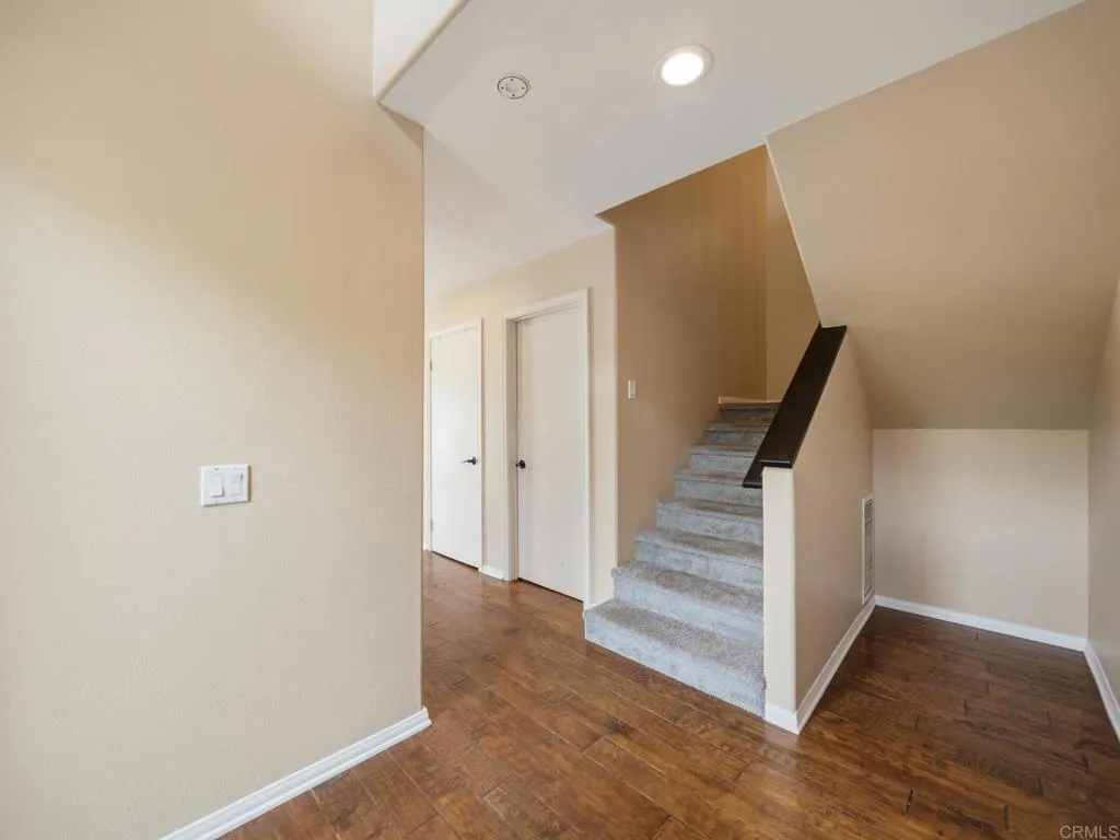 https://cdn.realtyfeed.com/cdn/127/306790635/a72a14cd8a20d70a15dae8190b5bbadf.webp