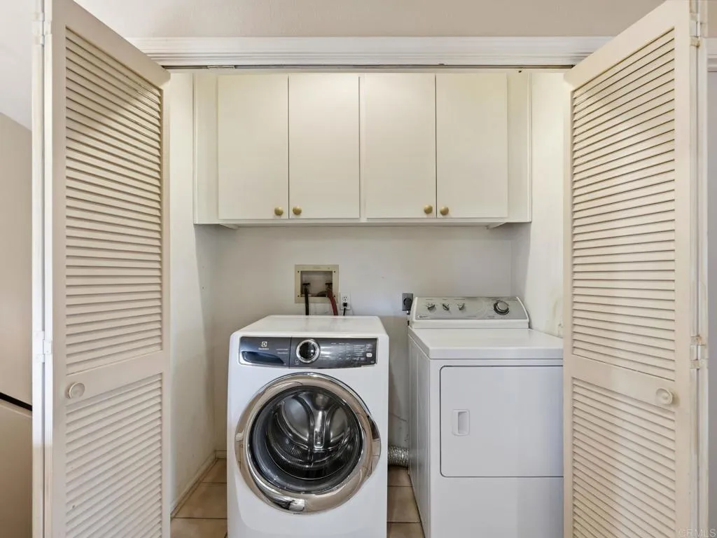https://cdn.realtyfeed.com/cdn/127/306790635/f52741d0301d9984e263c63dff49baf6.webp