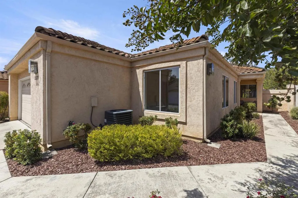 2229 Hilton Head Glen, Escondido, CA 92026 - Photo 2 of 48, Escondido, CA