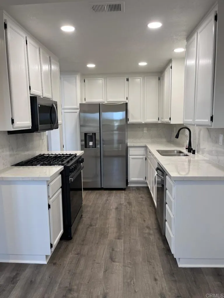 Photo #7: PTP2606124 Listing: Photo #7