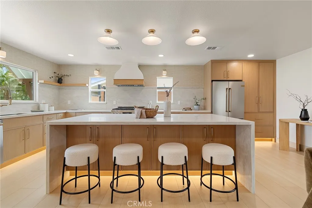 Westminster, CA 92683