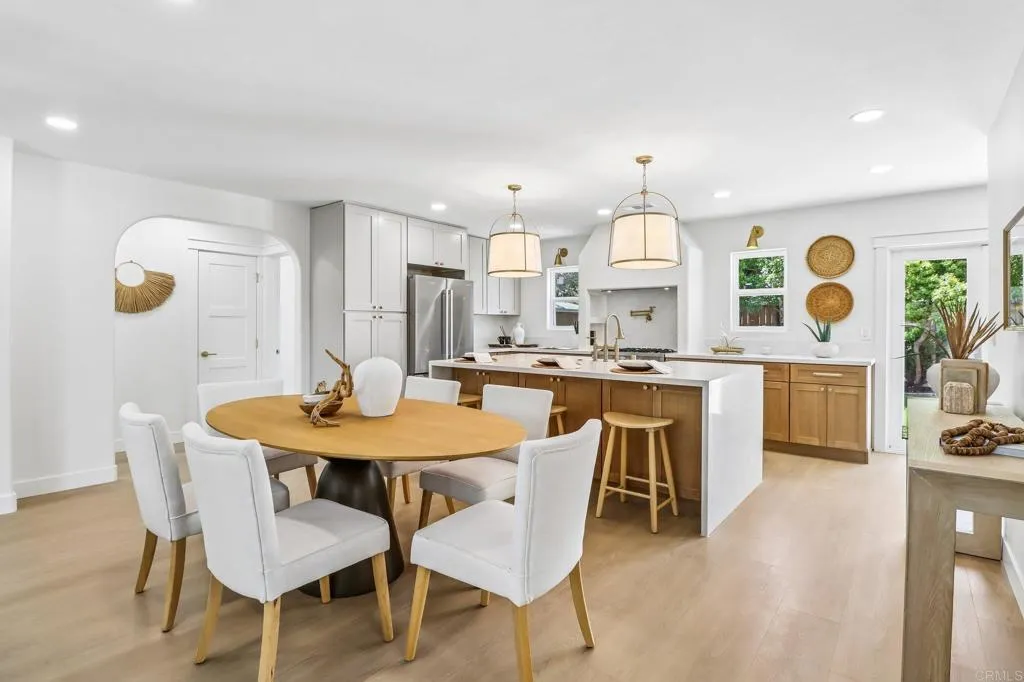 https://cdn.realtyfeed.com/cdn/127/306790750/5cbf4afc707195bcb1cf4bb88c362ee0.webp