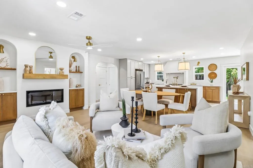 https://cdn.realtyfeed.com/cdn/127/306790750/957e56b33a978c702975ee28d1e28f90.webp