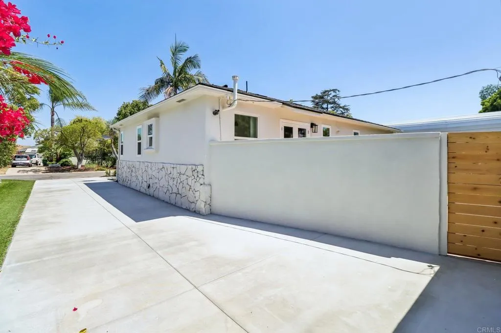 https://cdn.realtyfeed.com/cdn/127/306790750/ab35b2f4d8b5c336186ec8389bf62d2c.webp