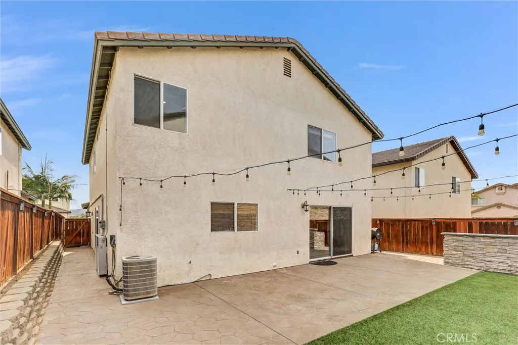 https://cdn.realtyfeed.com/cdn/127/306790770/5d33f95519d8652757c05621398cfd32.webp