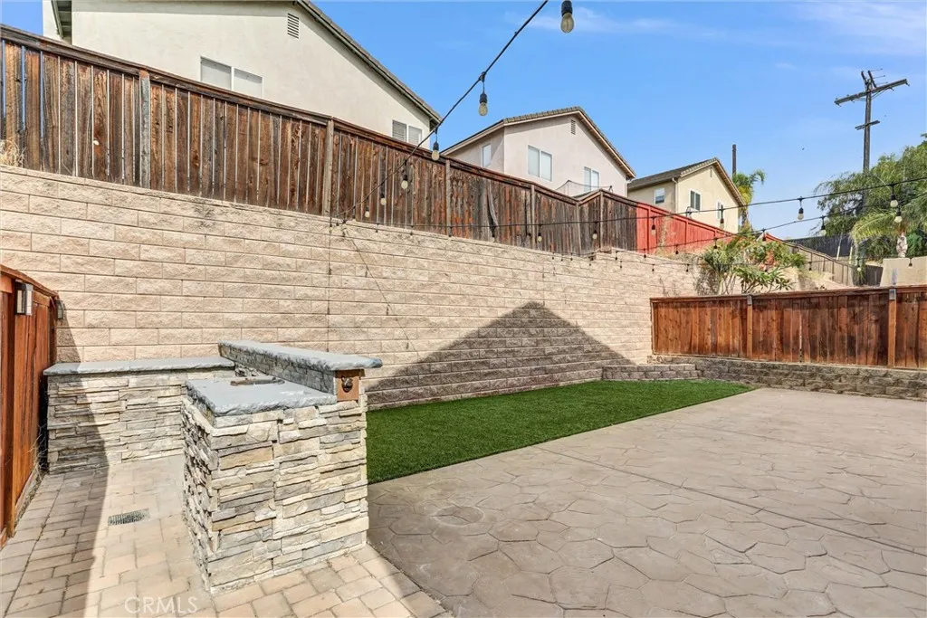 https://cdn.realtyfeed.com/cdn/127/306790770/9a170e0976af174620feda9025fd140e.webp
