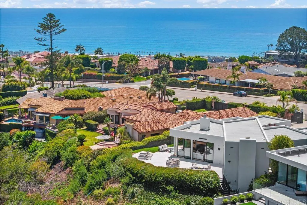 https://cdn.realtyfeed.com/cdn/127/306790772/1edfd671af3c13109385d05b2b3bd903.webp