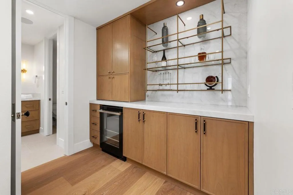 https://cdn.realtyfeed.com/cdn/127/306790772/36a0575438ab801e888898163ed696c9.webp