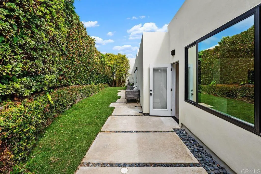 https://cdn.realtyfeed.com/cdn/127/306790772/97ddf03544e0f5711f1bc8822b06a919.webp