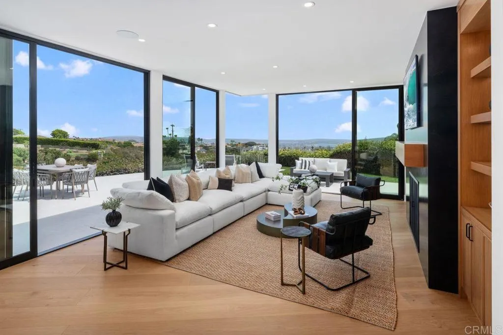 https://cdn.realtyfeed.com/cdn/127/306790772/b992052c25fd69fd4145aecb06b5f289.webp