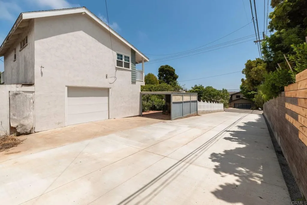 https://cdn.realtyfeed.com/cdn/127/306790776/5d834c57f0ebdce3fb5273acd9511ce1.webp