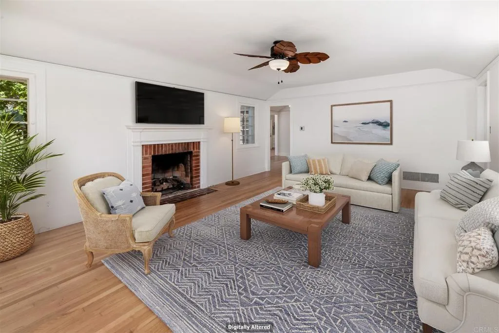 678 Silvergate Ave, San Diego, CA 92106 - Photo 5 of 40, San Diego, CA