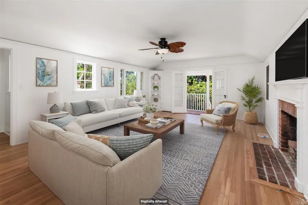 678 Silvergate Ave, San Diego, CA 92106 - Photo 3 of 40, San Diego, CA
