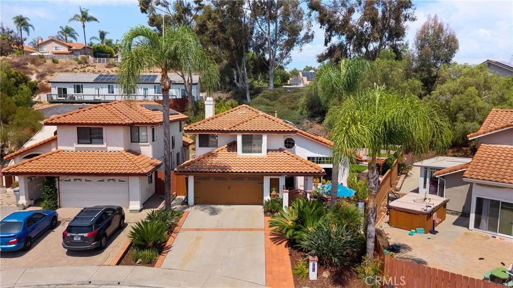 https://cdn.realtyfeed.com/cdn/127/306790817/03094872fc28174cc631973d8741c6e2.webp