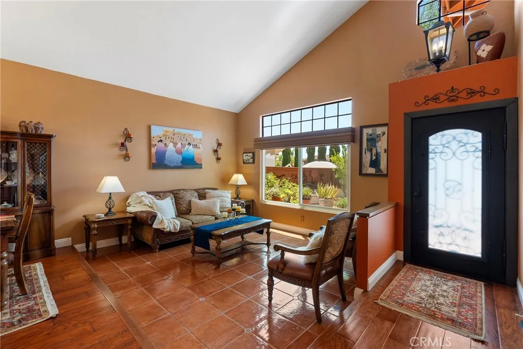 https://cdn.realtyfeed.com/cdn/127/306790817/df67ba211af15c7488e97dcfc5bea43e.webp